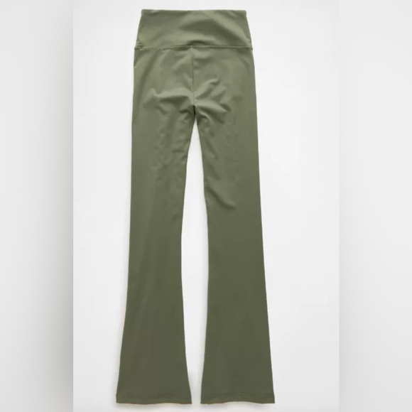 AE The Everything Highest Waist Flare Legging - Picture 4 of 7